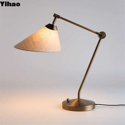 شراء مصباح طاولة نحاسي قديم محترق مع ظل الكتان الطبيعي وتصميم على شكل طبل لغرفة المعيشة الداخلية التصنيع عبر الإنترنت