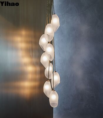 ضوء معلق ذو ارتفاع قابل للتعديل مع 2700 كيلومتراً من LED أبيض دافئ لغرفة المعيشة الحديثة